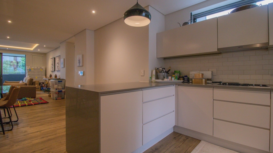 To Let 2 Bedroom Property for Rent in Fresnaye Western Cape